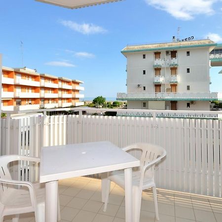 Condominio Malta Bibione Exterior foto